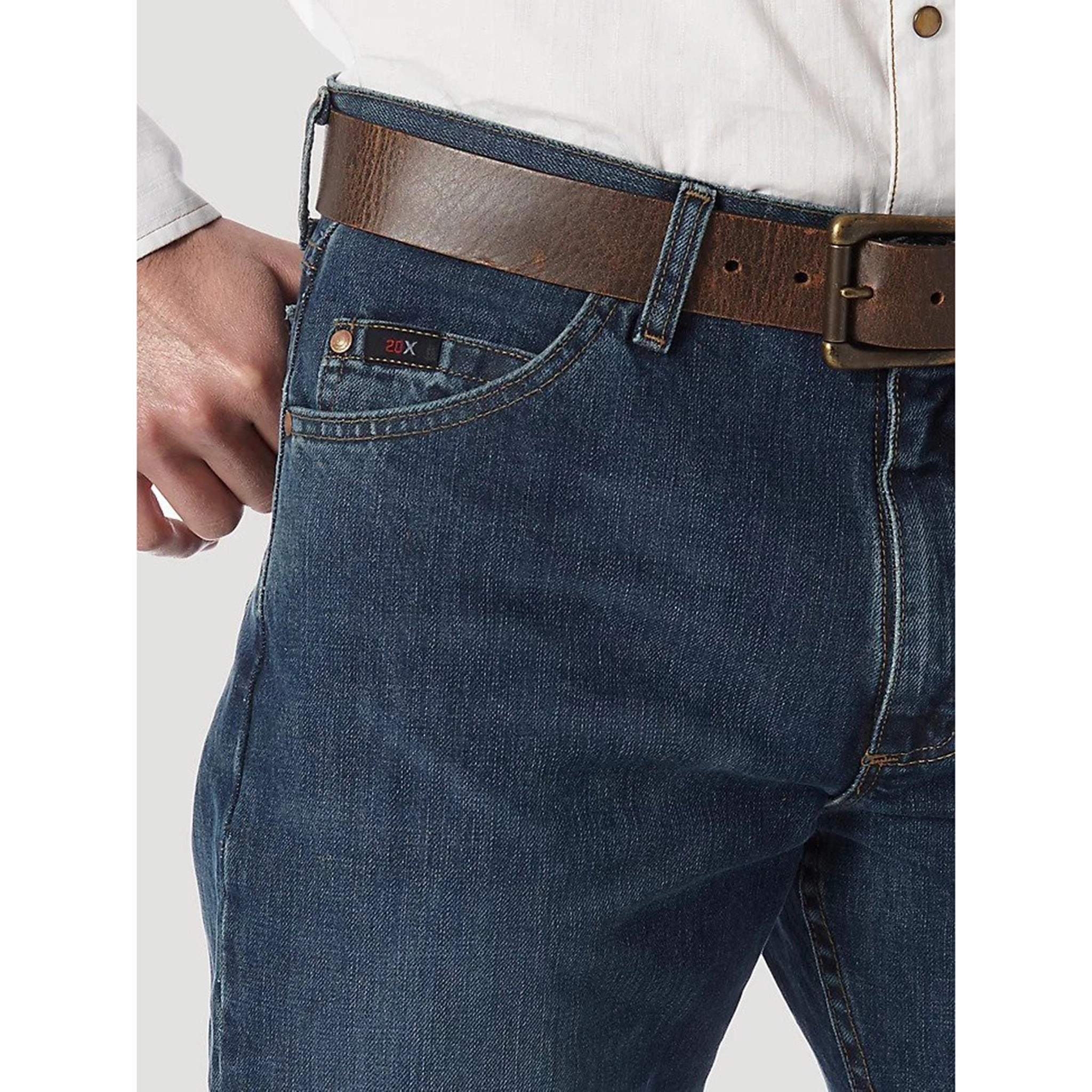 Universal Style Comfort waistband Men's Wrangler 20X Relaxed Fit Mid Rise Bootcut Competition Jean