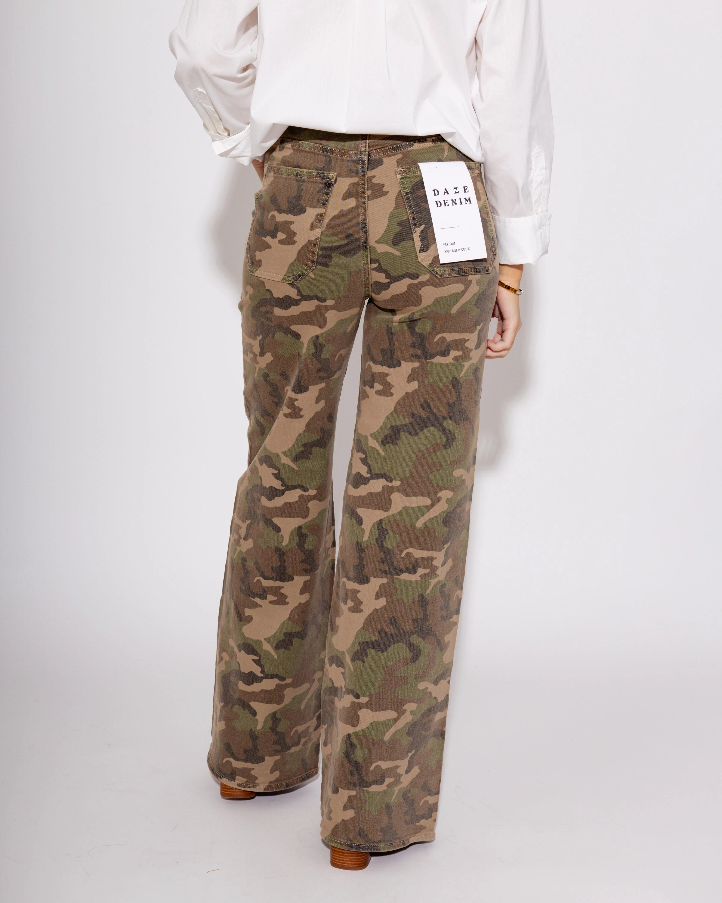 Far Out Patch Pocket Wide Leg Jean in Hideaway Evening Stroll Comfy Relaxed Design Style