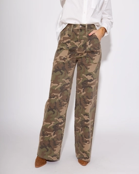 Popular Option Textured Yarn Blends Far Out Patch Pocket Wide Leg Jean in Hideaway