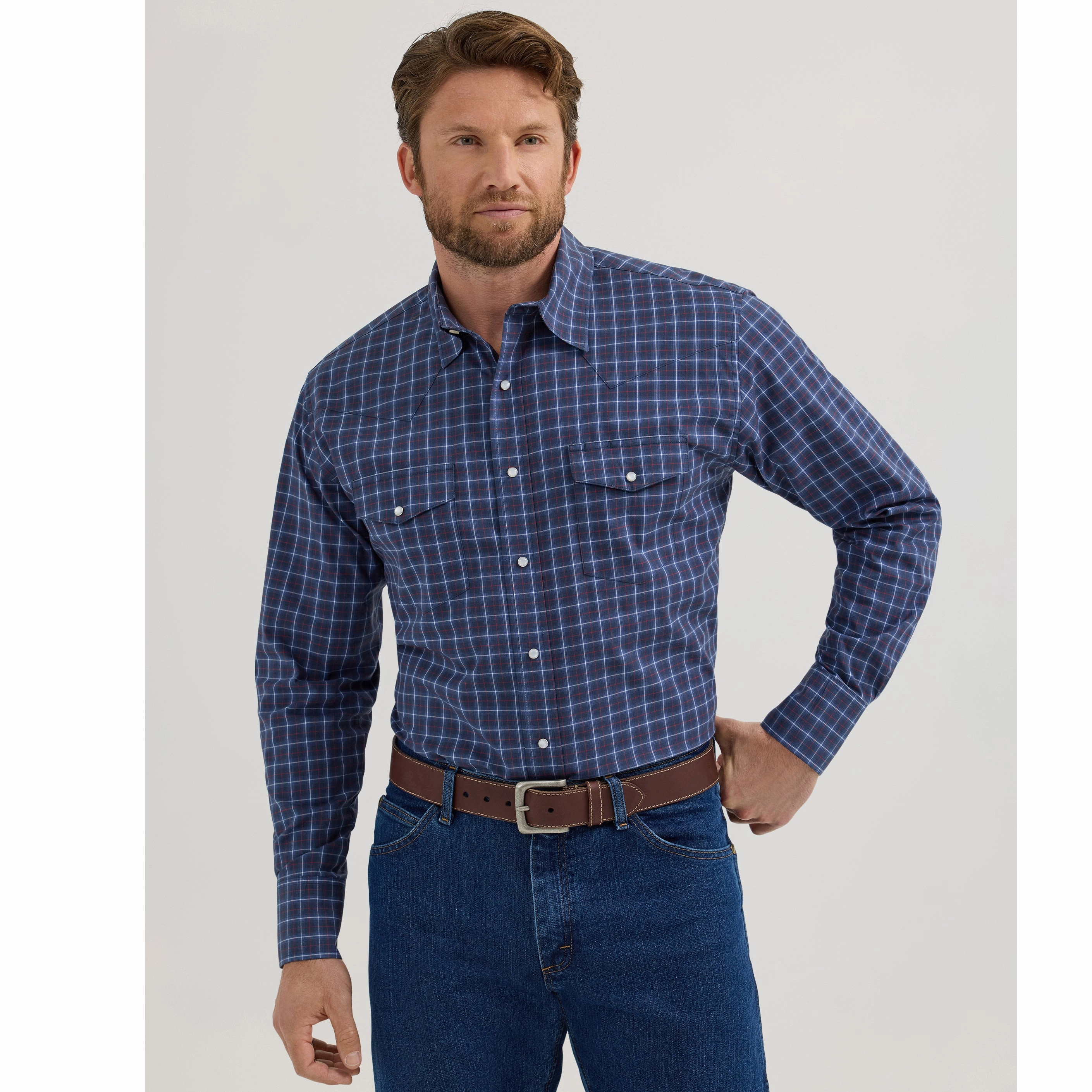 Wrangler Classic Navy Plaid Long Sleeve Road Trip Ready
