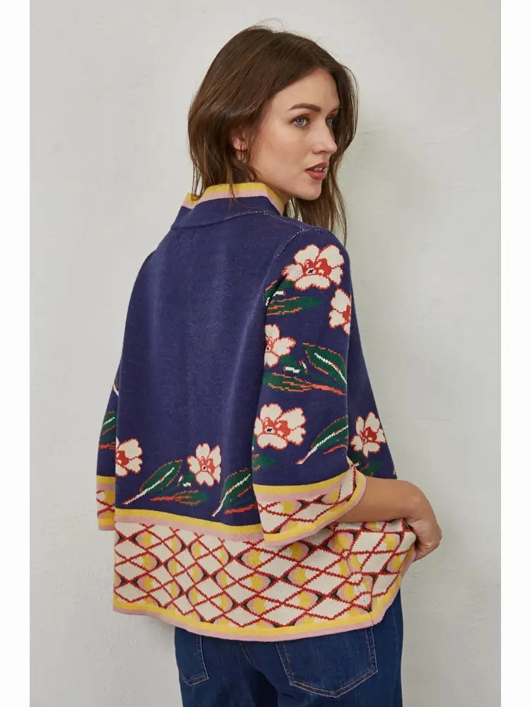 FATE Border Print Floral Sweater ReflectiveTrimDetails Quick Dry Blend