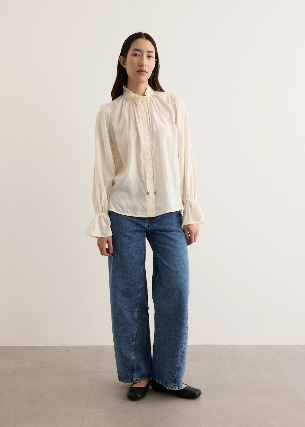 Color Lock Technology Twist Low Slung Baggy Jeans