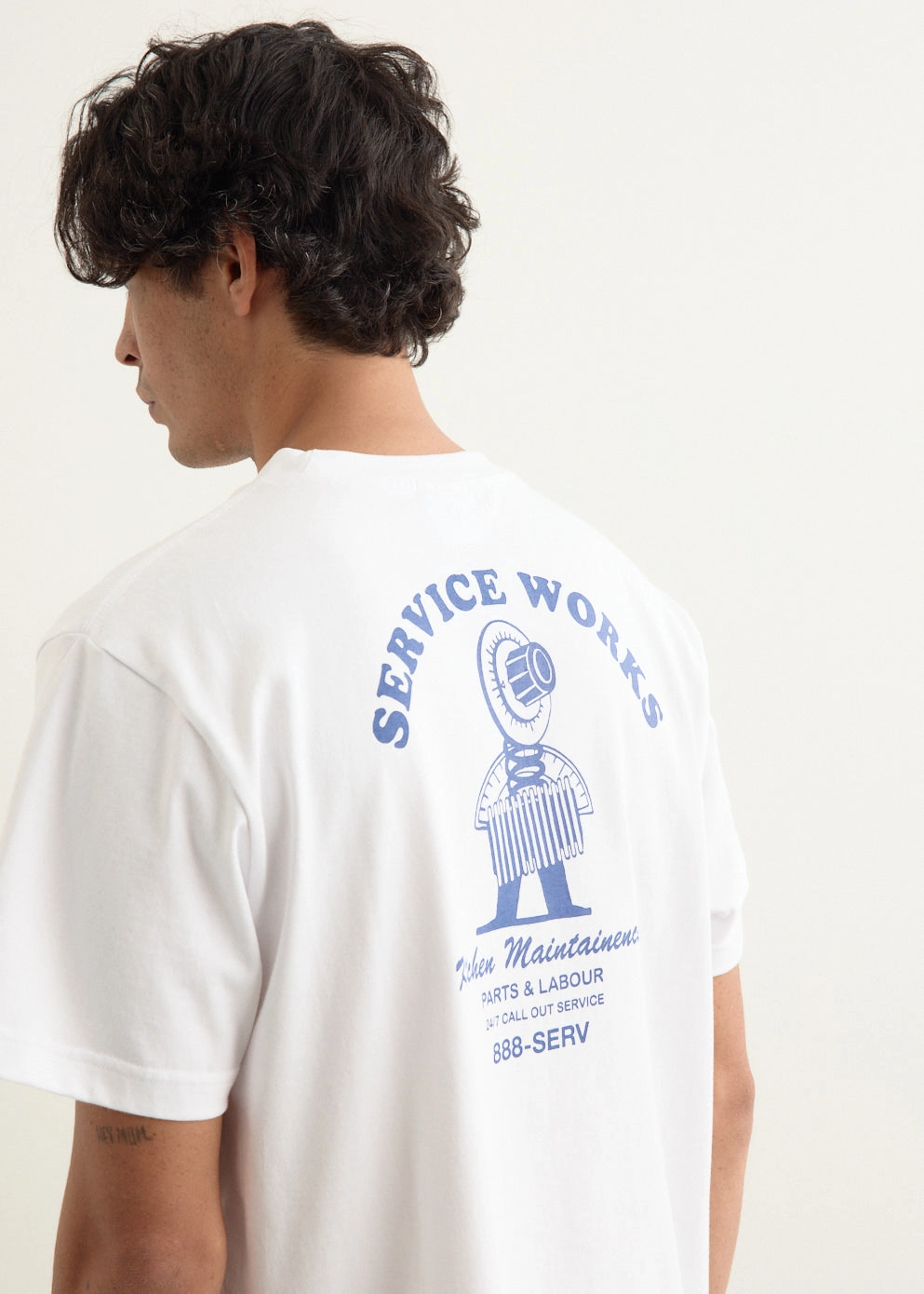 Maintenance T-Shirt Minimalist Style Wide Neck Opening