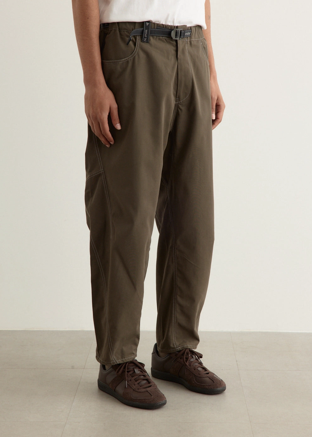 High Count Cloth Wide Pants Body Contour