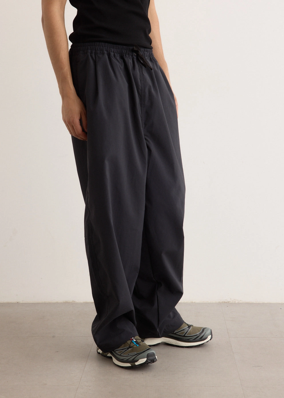 Airy Wide Pants Travel Friendly Rubberized grip