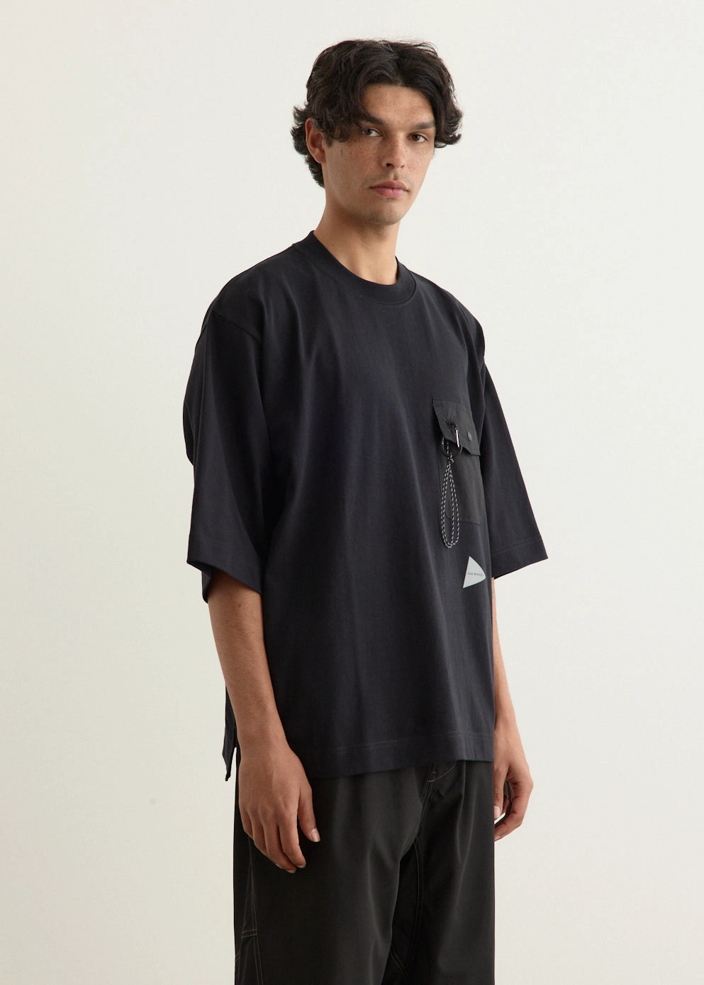 Heavy Cotton Pocket HS T-Shirt Chic Fit