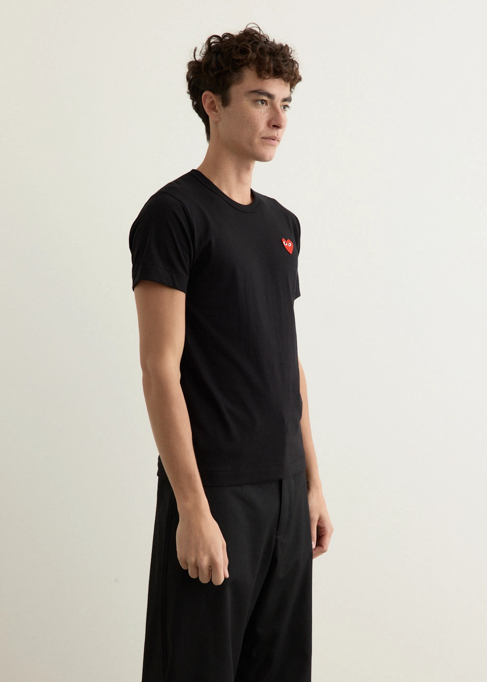 Simple and Comfortable T108 Red Heart T-Shirt