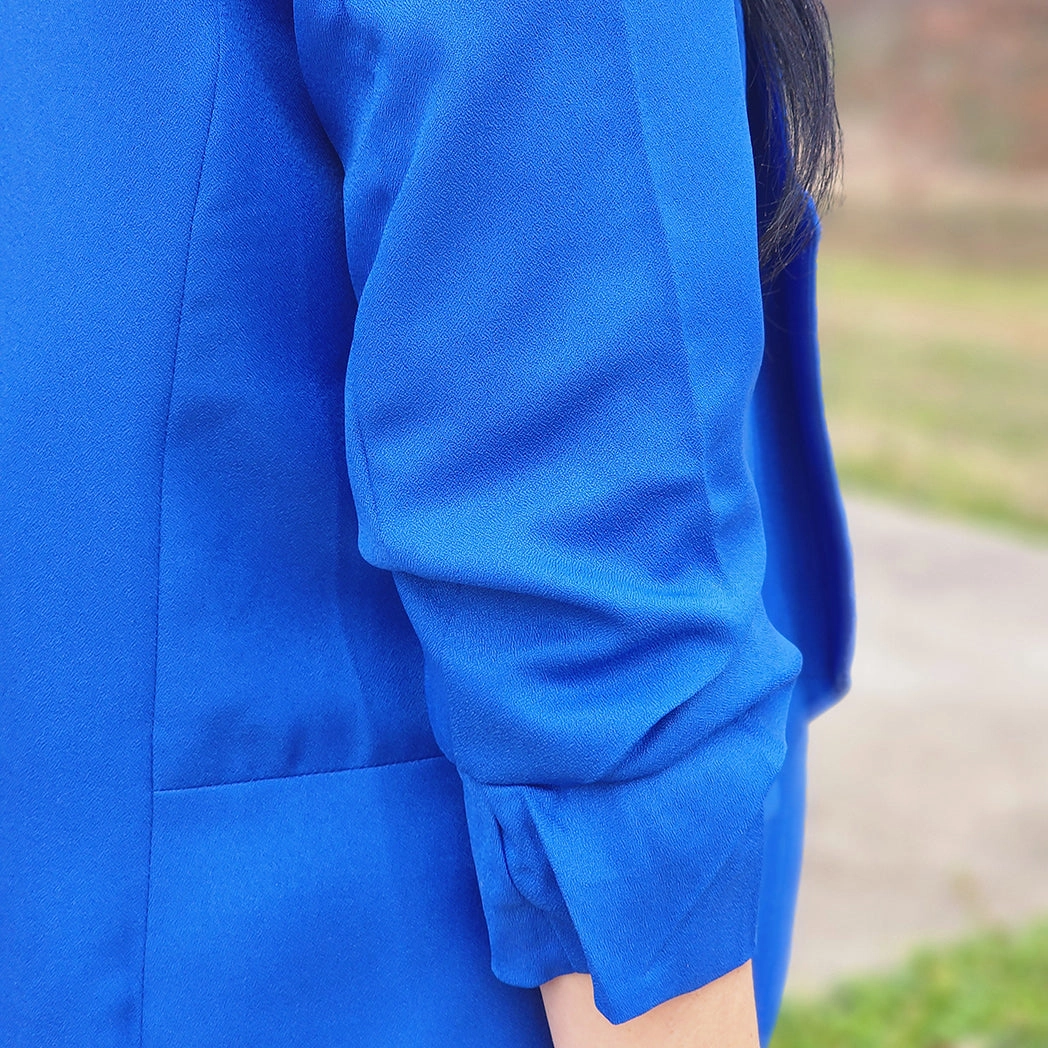 Elastic Cuff Adjustment Seamless Shoulder Design Tailored Blue Blazer