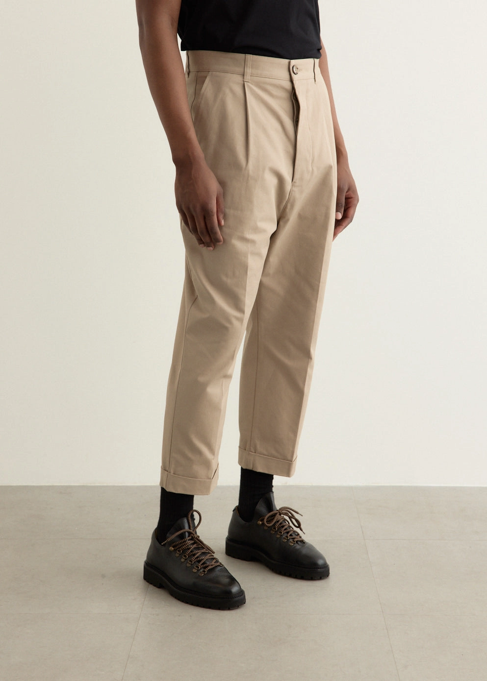Oversized Carrot Trousers Athletic Flex Wear Clean Finish