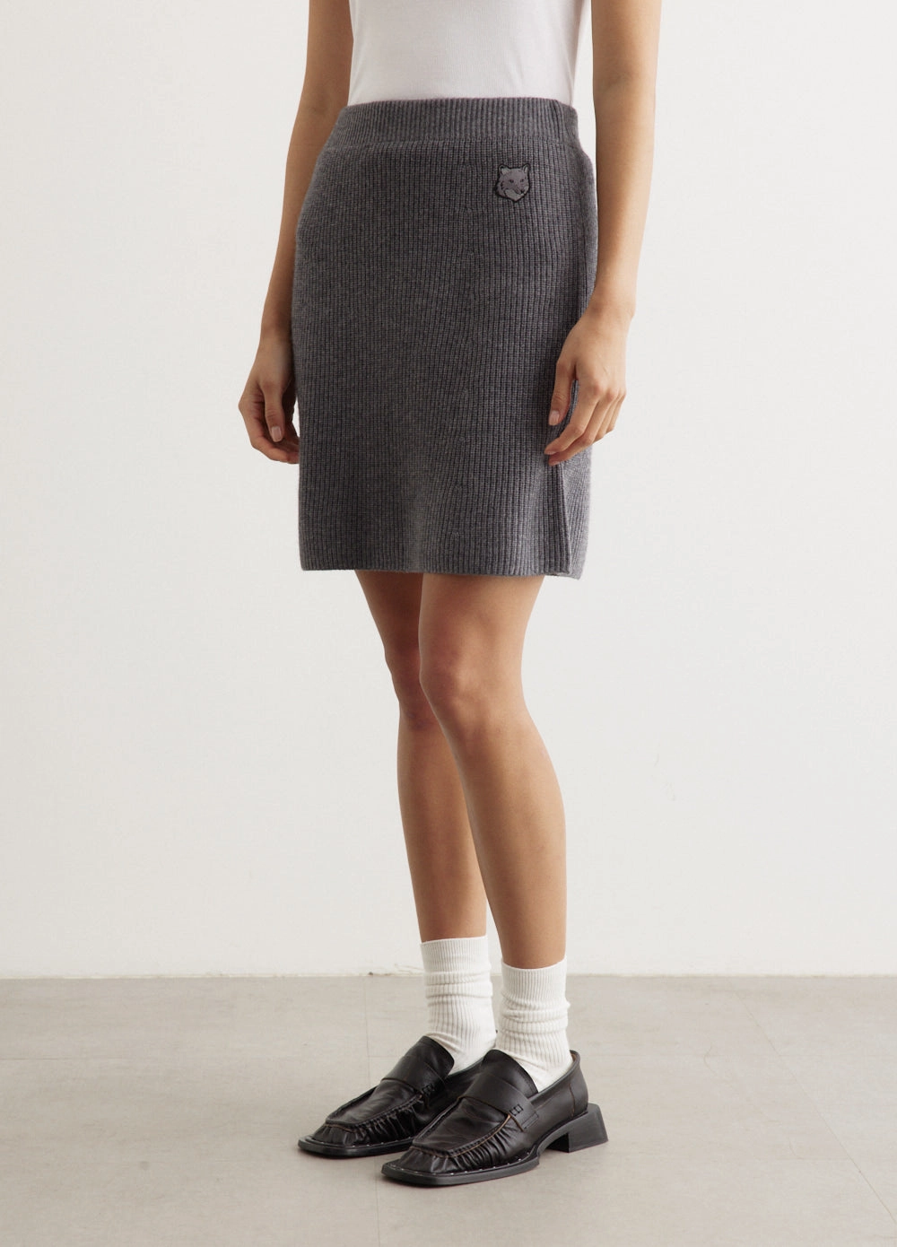 Bold Fox Head Patch Short Ribbed Skirt Geometric Print