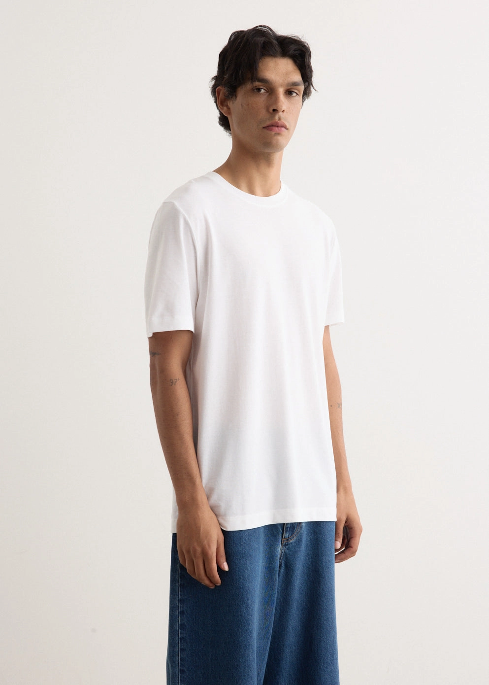 Breathable Wear Fit V neck Jakob Cotton Crepe T-Shirt