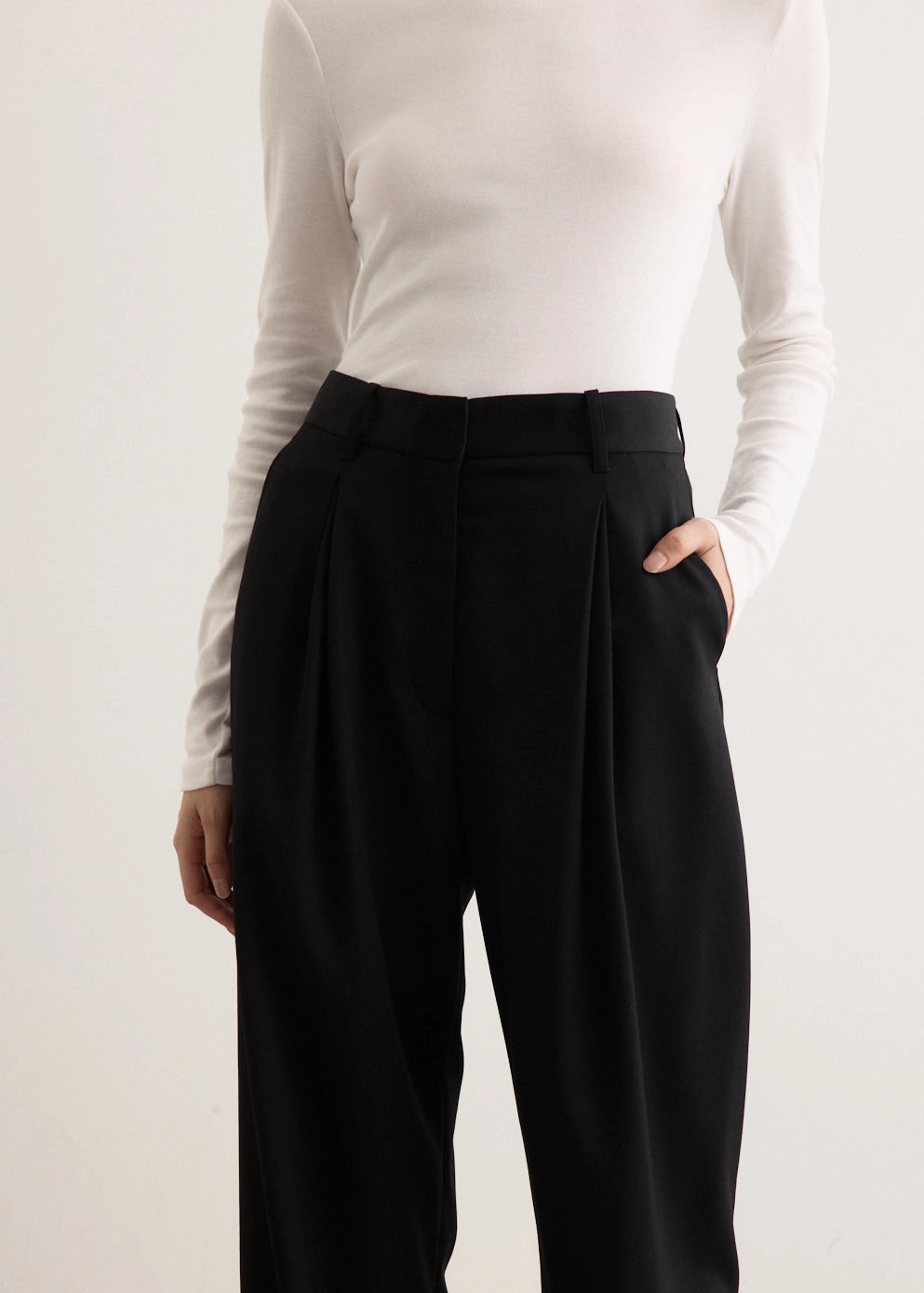 Goddard Pants Movement Flex Relaxed Lines