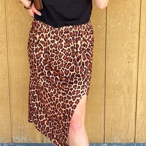 Rowdy Crowd Women's Cheetah Side Slit Skirt Knit Warm Fitted Style