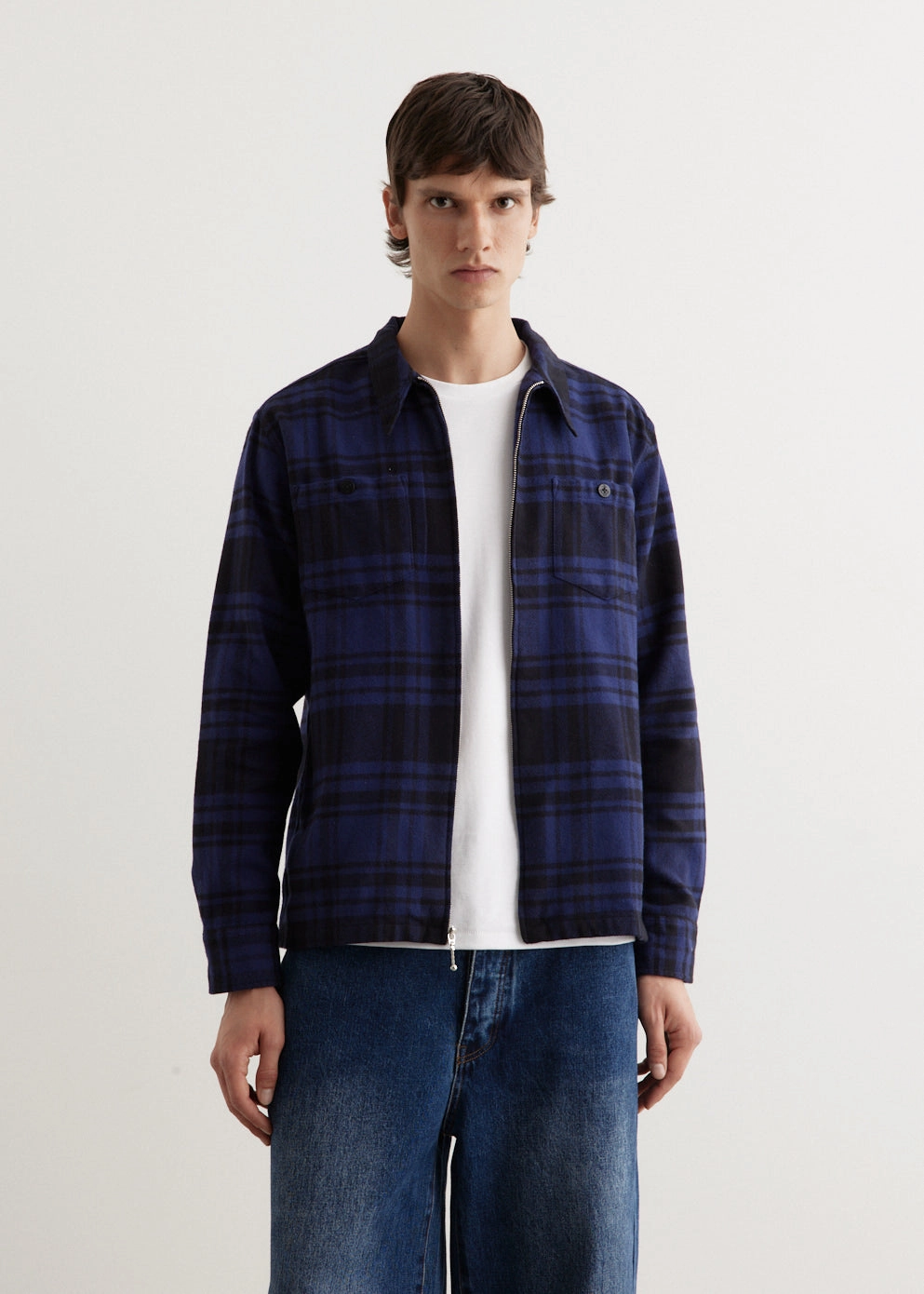 Heavyweight Zip-Up Flannel Casual Elegance