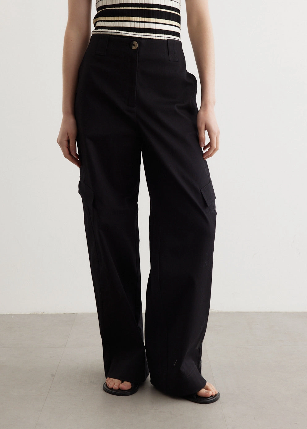Herringbone Canvas Mid Waist Pants Effortless Fit