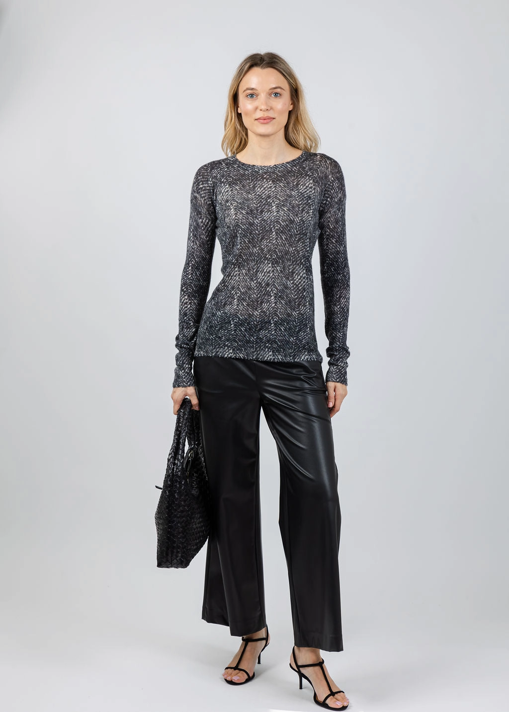 Everyday Wear Herringbone Print Raw Edge Crew Sweater - Neutral Combo