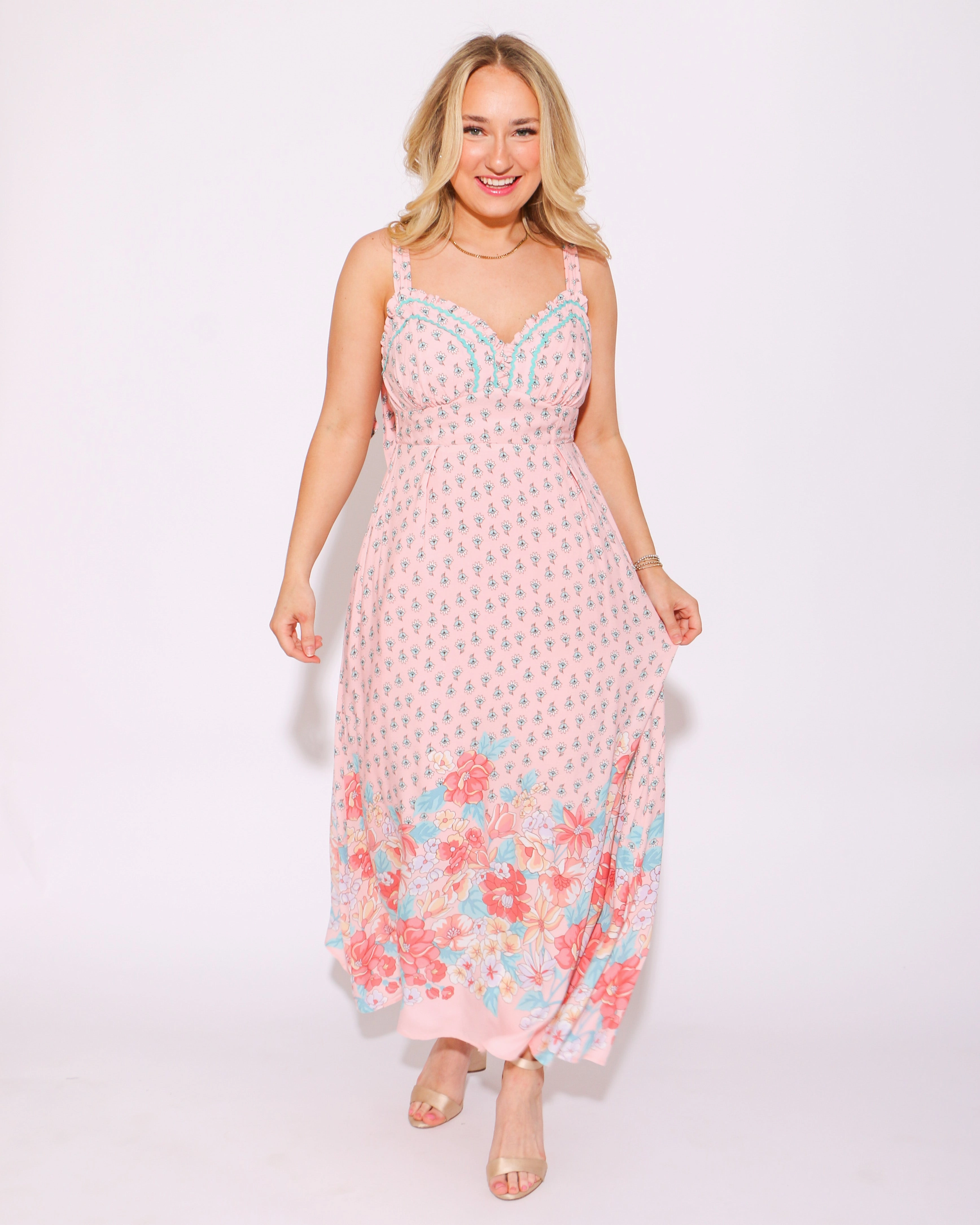 Artistic Vibe Trimmed in Floral Ric Rac Midi Dress