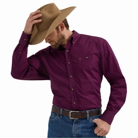 Luxurious Feel stain resistant coating Wrangler Men's Eggplant Long Sleeve Button Up