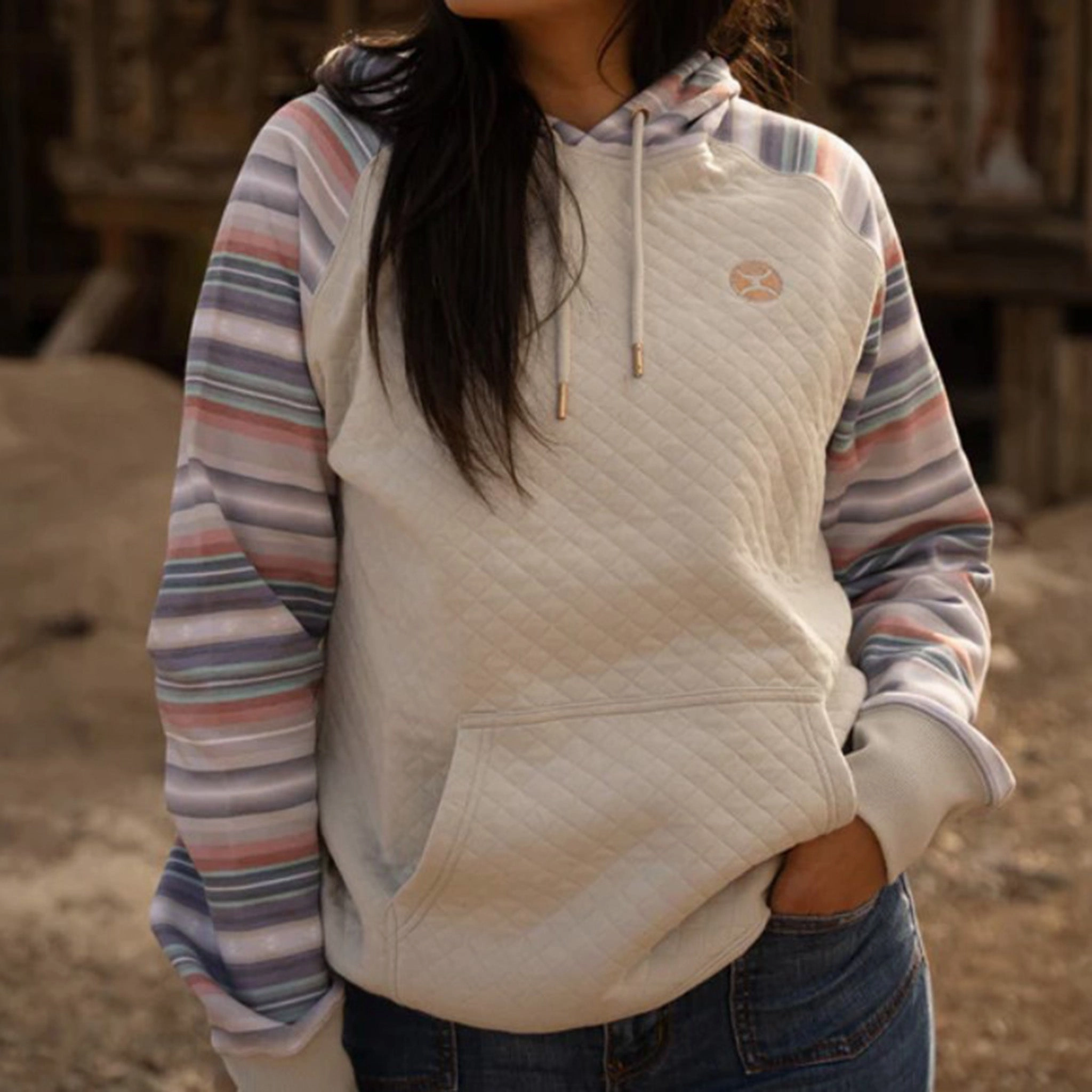 Layered Comfort Look Layer Up Style Hooey Women's Cream Serape Quilted Hoodie