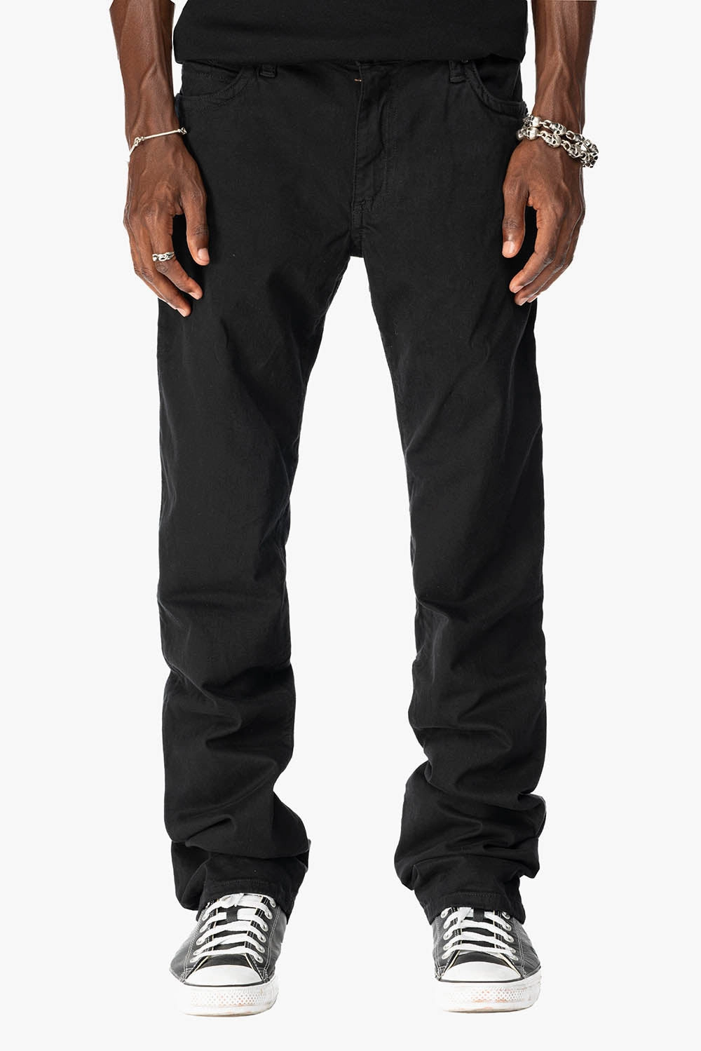 Sleek Shape Lifestyle Fit CLASSIC STRAIGHT LEG JEANS IN  BLACK WASH EMBELLISHED WITH STUDS & CRYSTALS