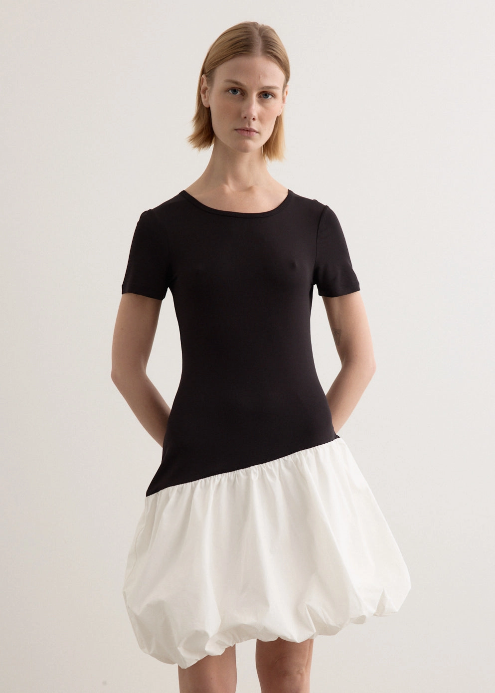 JET DRESS Statement-Print Calm Drape