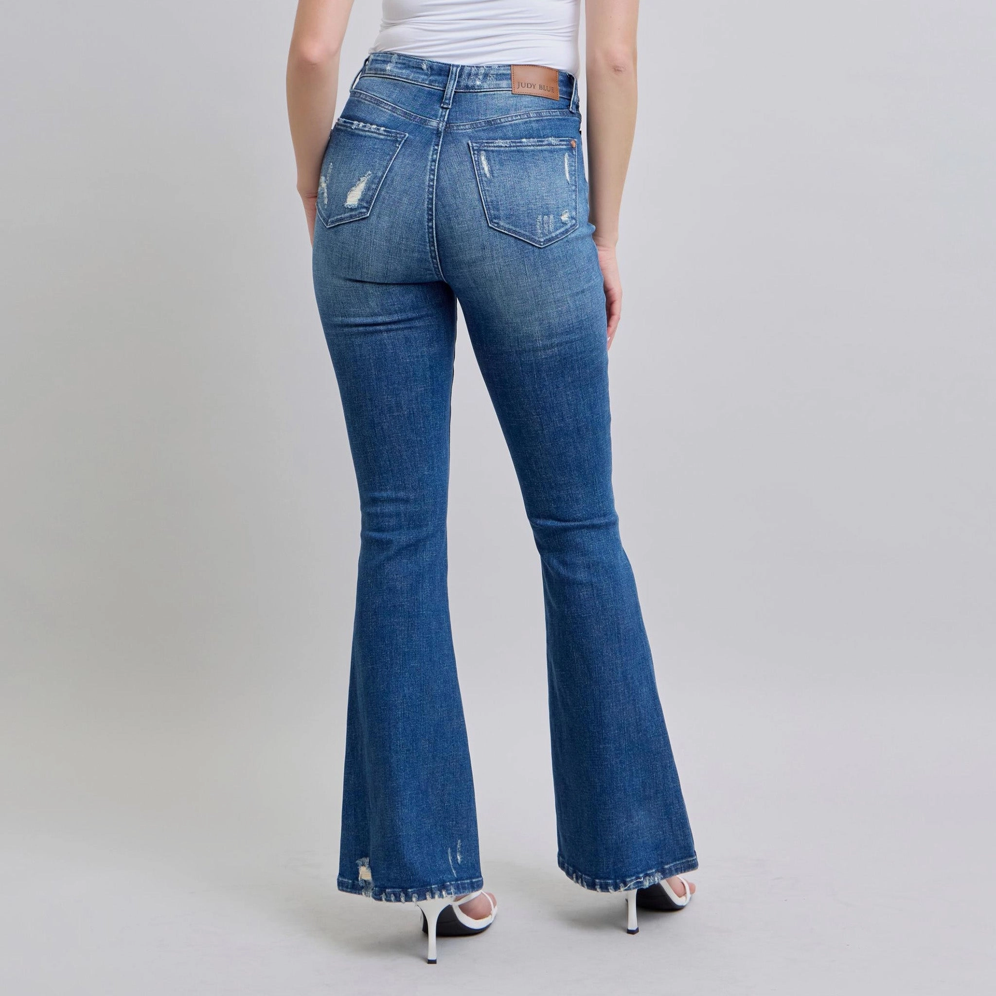 Subtle Palette Judy Blue Women's Contrast Wash Destroy Flare Jeans