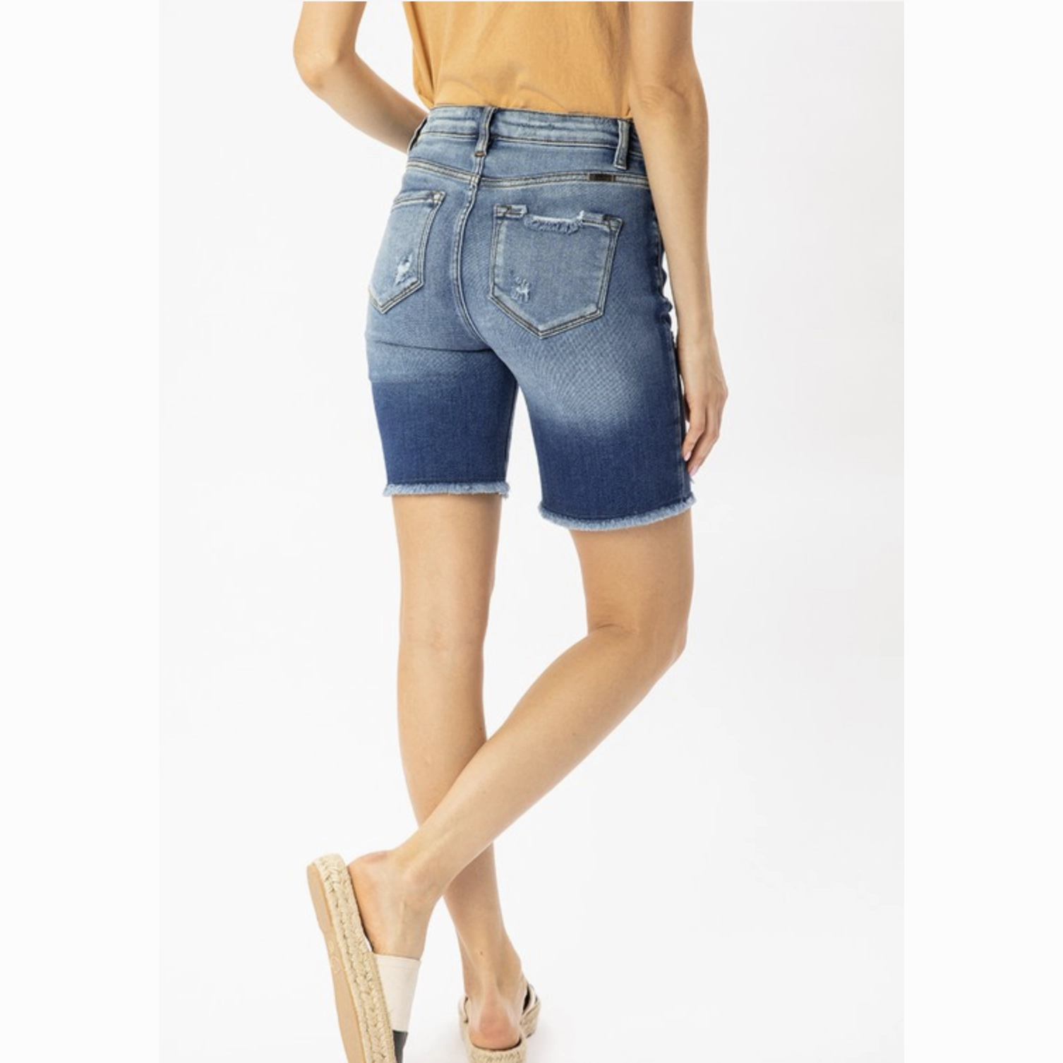 Always Fits Well Sustainable Student Outfit Nature Lover KanCan High Rise Shorts