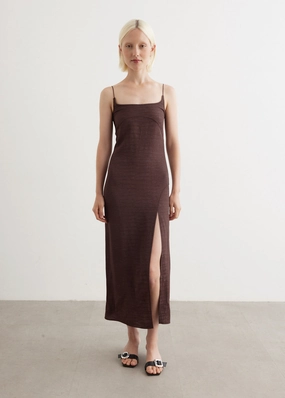 La Robe Notte Vibrant Look Smooth Motion