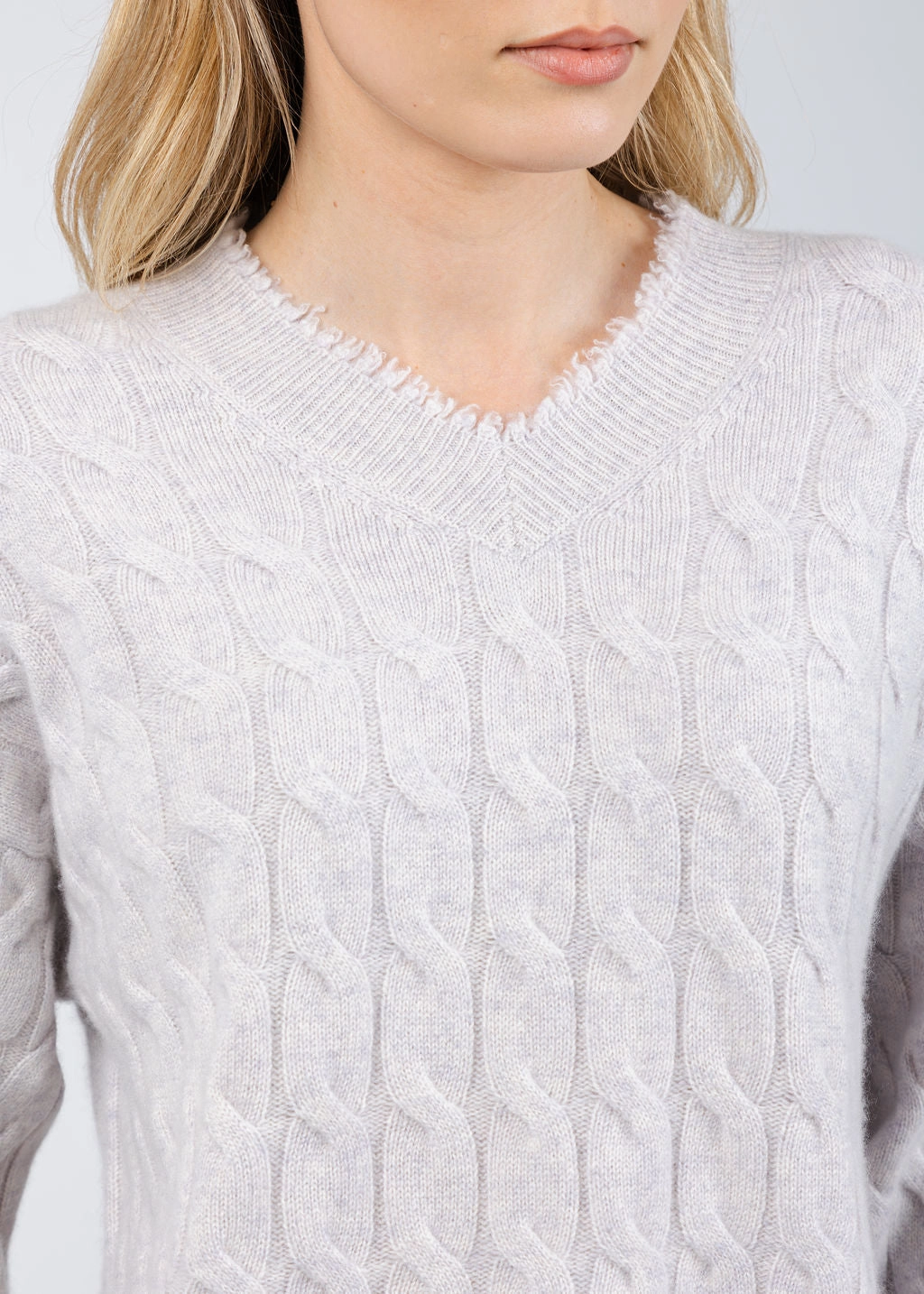 V-Neck Cashmere Sweater With Fringes - Snow Breathable Wear Fit