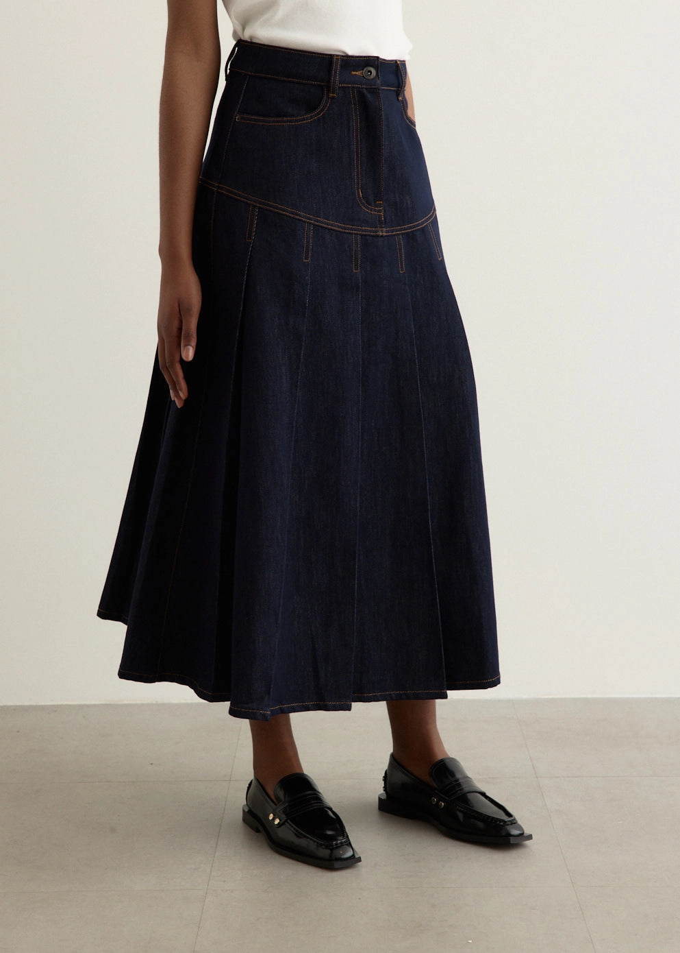 Logan Skirt Wrap Closure Reinforced Hems