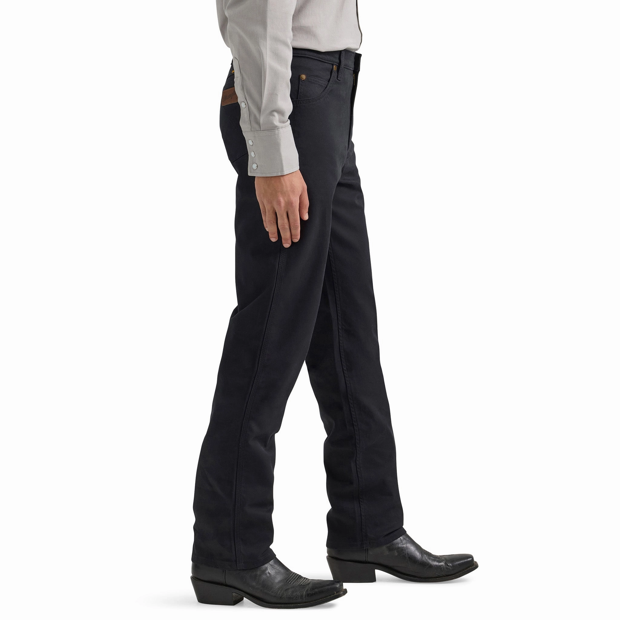 Shopping Day Outdoor Enthusiast Basic Outfit Wrangler Men's Caviar Performance 47 Jean