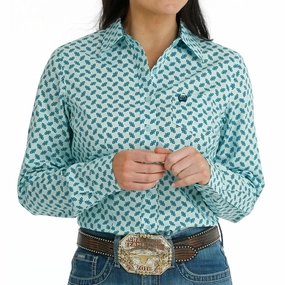 Unstructured Fit Antistatic Cinch Women's Light Blue Print Shirt