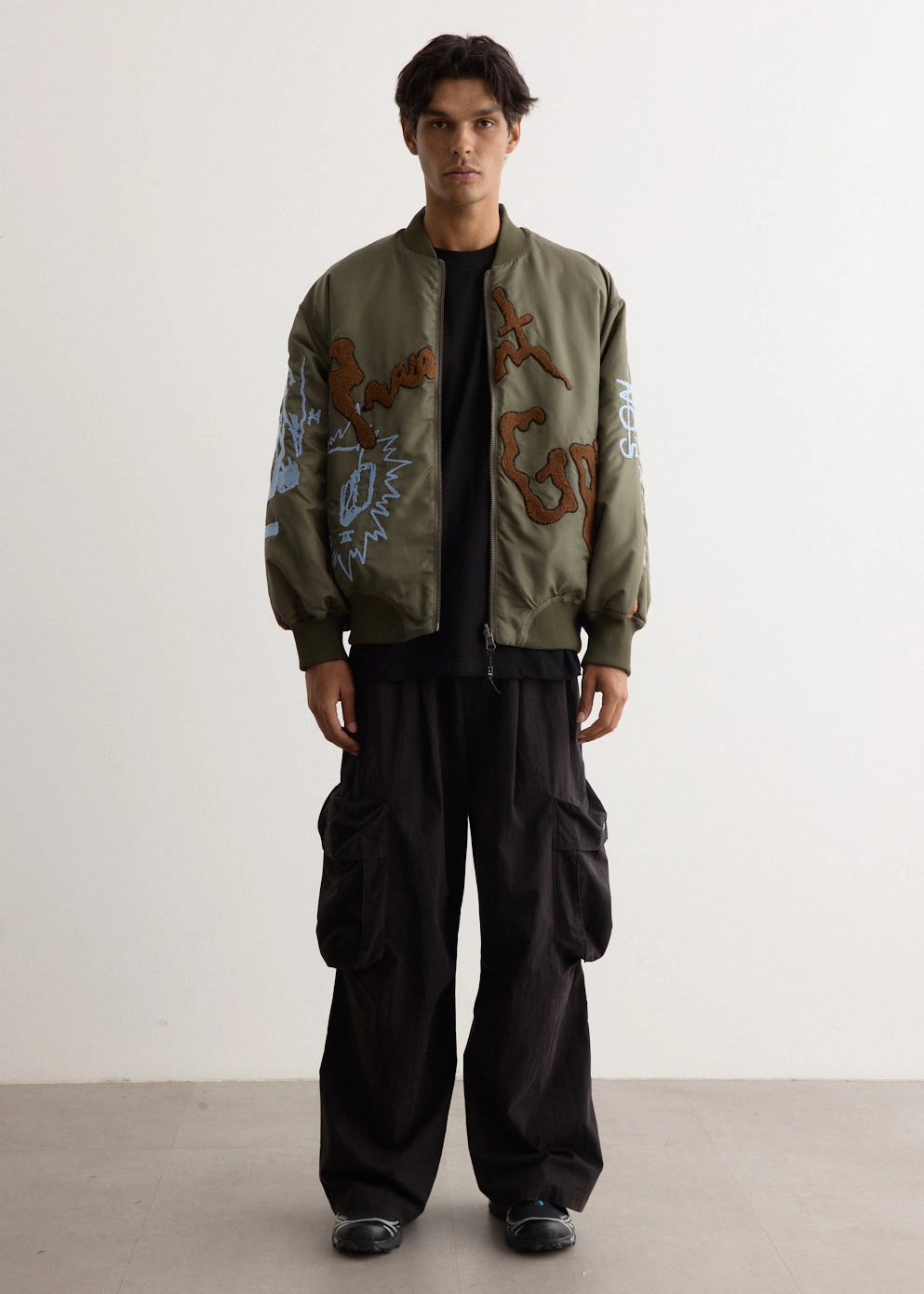 DurablePolyester ReinforcedBeltLoops Lunacy Chow Pants