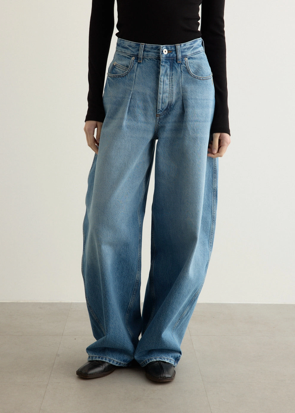 Morning Stroll Sustainable Classic Le De-Nimes Ovalo Jeans