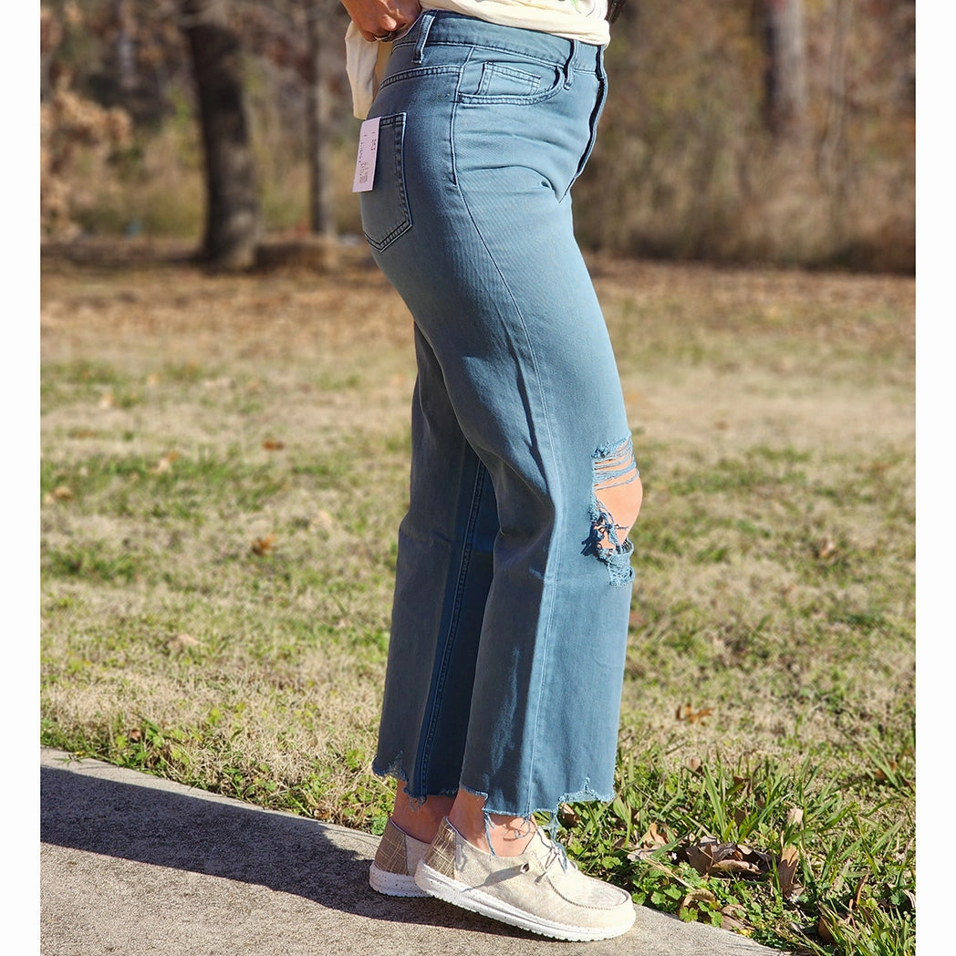 All weather Easy Care Vervet Blue Grey 90's Distressed Crop Jeans