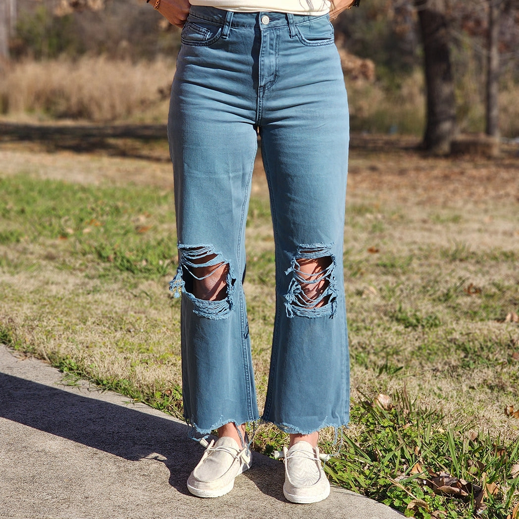 Weekend Warrior Elegant Vervet Blue Grey 90's Distressed Crop Jeans