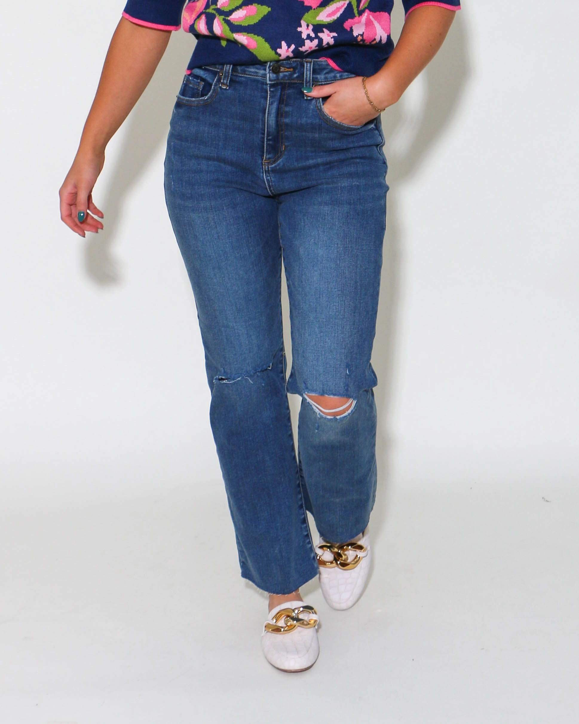 Go Everywhere Medium Ultra Stretch Kick Flare