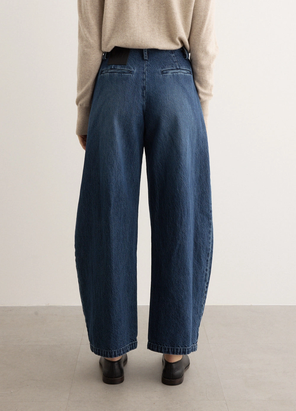 Shape Retention Meki Cocoon Jeans