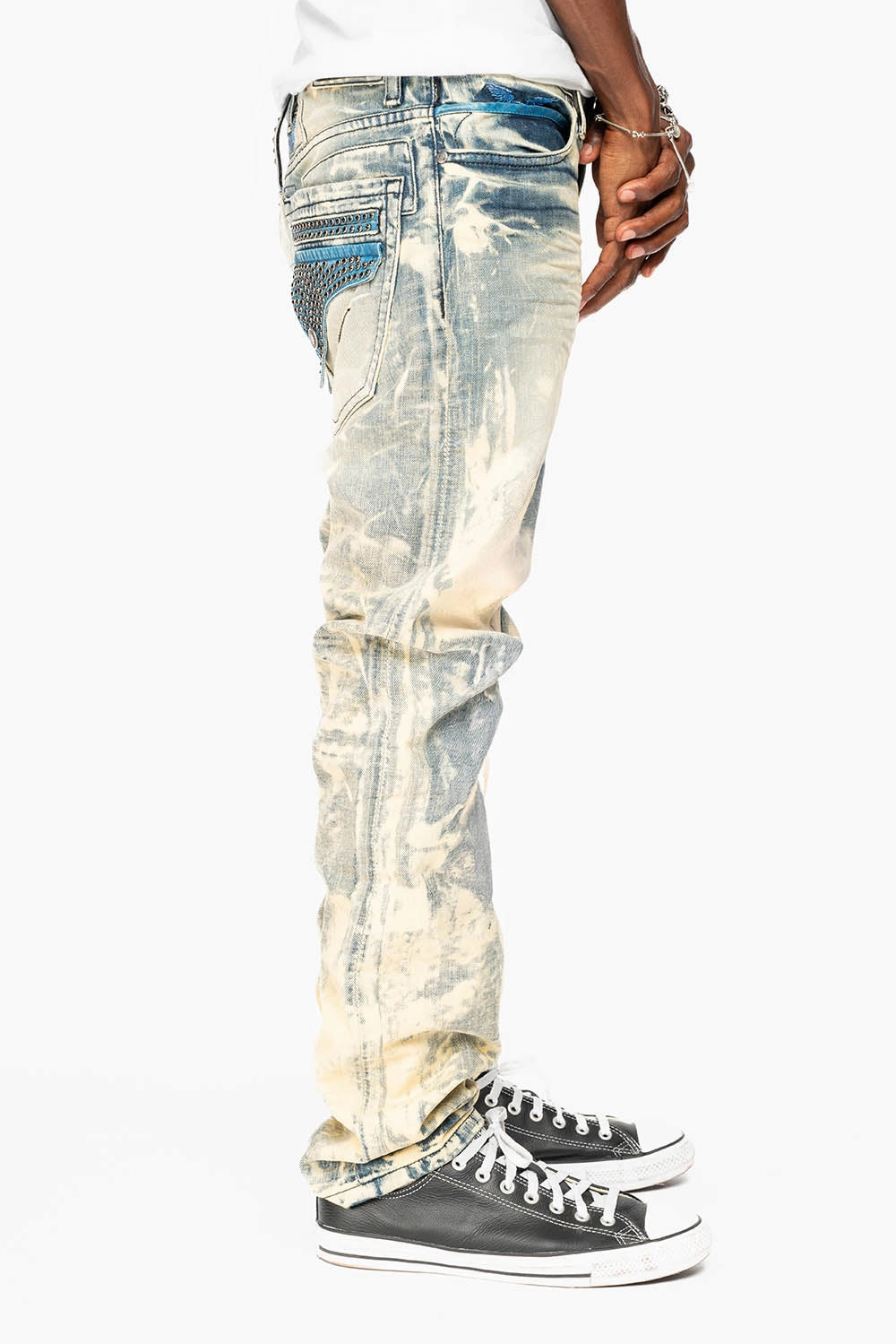 Fitted Design Bold Traveler Gear MENS FLAP POCKET SLIM JEANS IN NEW JAPAN LIGHT WASH WITH CRYSTALS