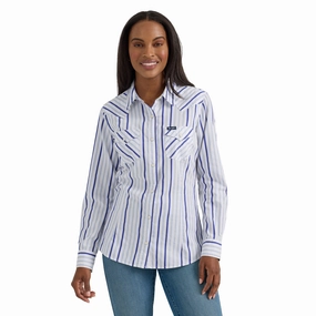 Wrinkle Resistant Texture BreathableFabric Wrangler Women's White & Multi Blue Stripe Shirt