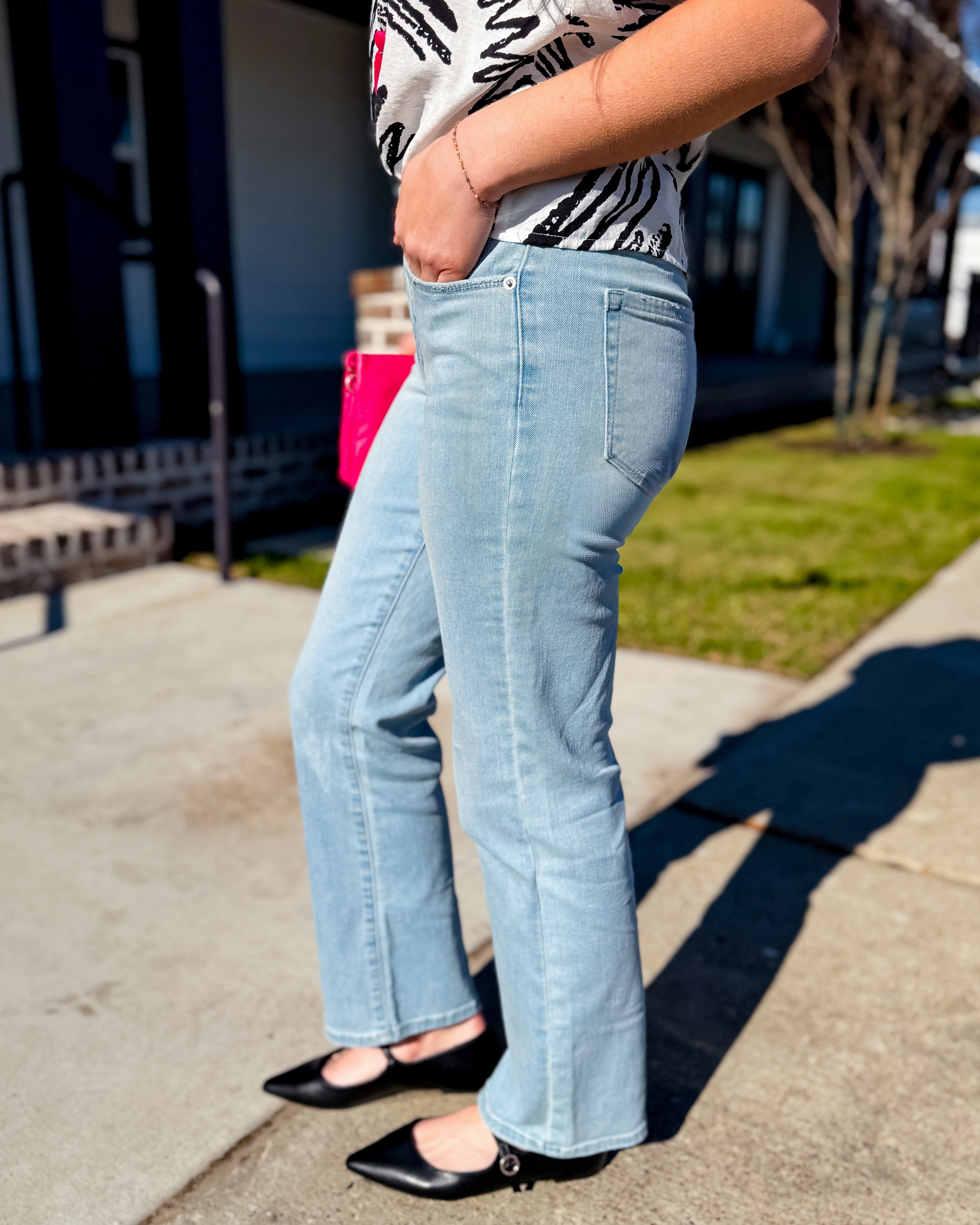 Casual Wear Music Event Picnic Style Just USA | Mid Rise Straight Jean in Light Denim