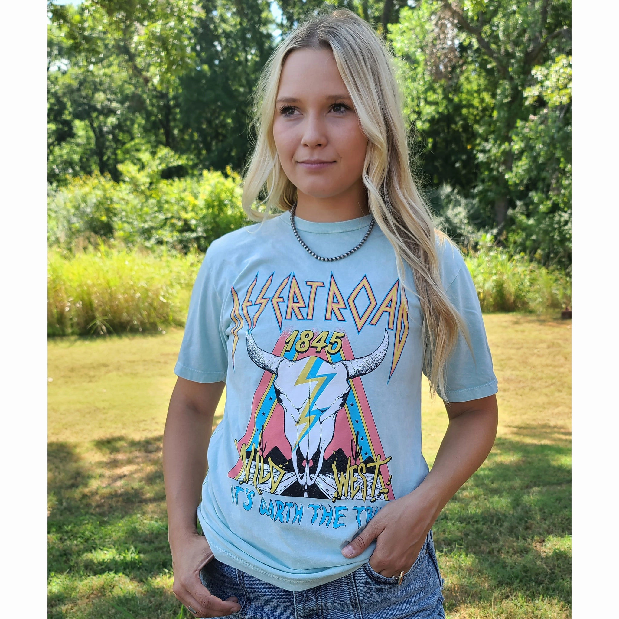 Versatile Design RawHemDetail Mint Mineral Wash Desert Road Tee