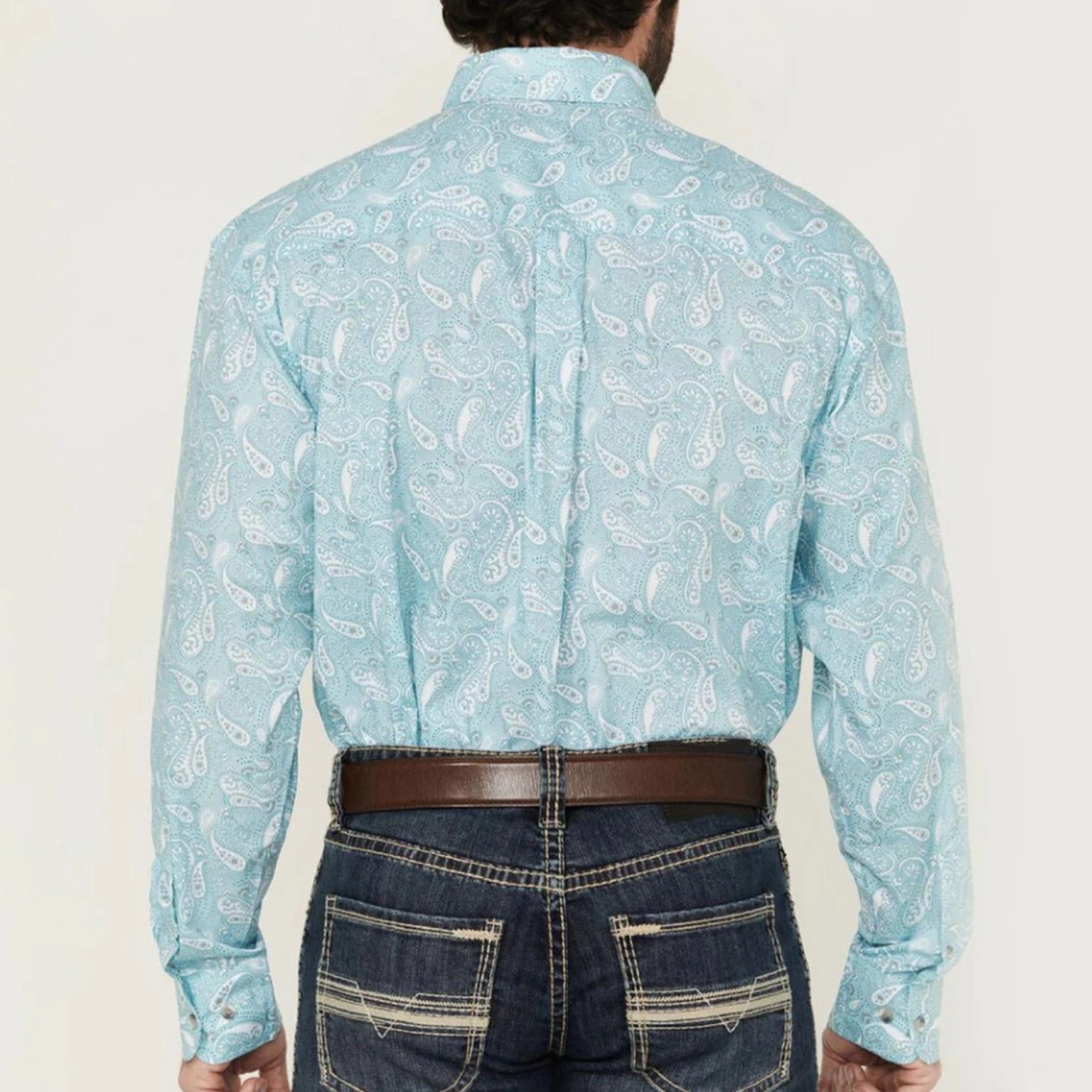 Wrangler Men's Classic Fit Button Down Long Sleeve Compact Packing Quick Dry Technology