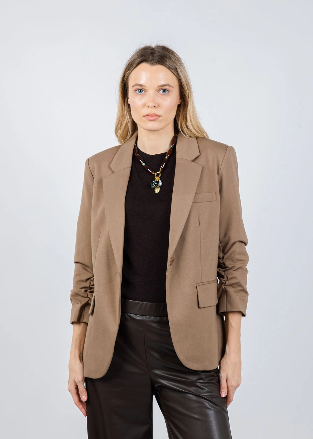 Flexible Ribbed Cuffs MoistureWickingTechnology Jaime Ruched Sleeve Jacket - Mocha