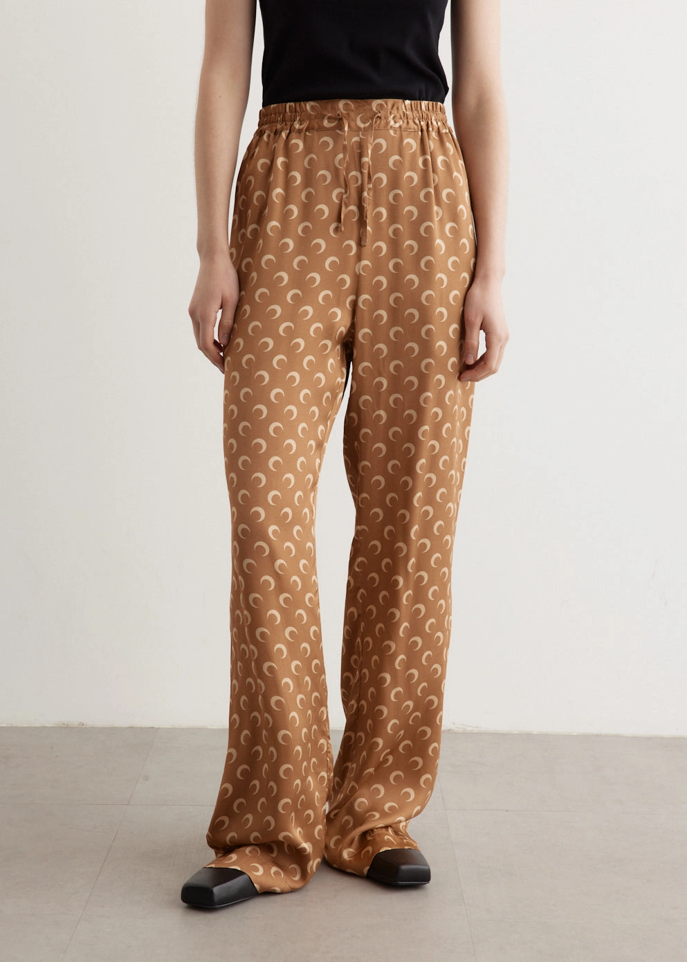 Minimalist Fit Moon Printed Drawstring Pant