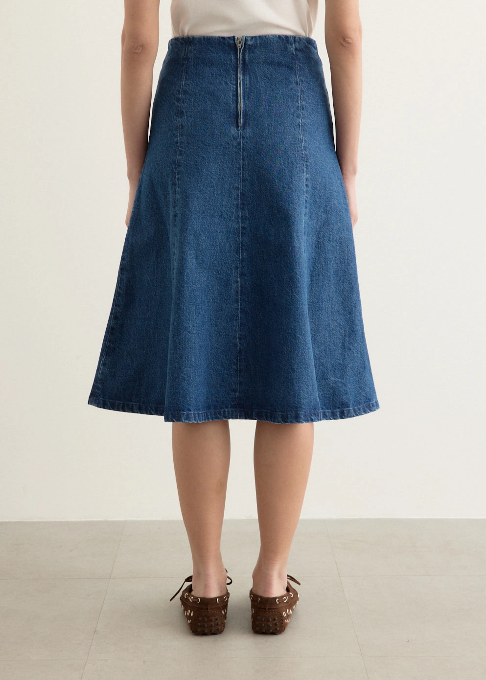 Naia Skirt Hypoallergenic fabric Weekend Outfit