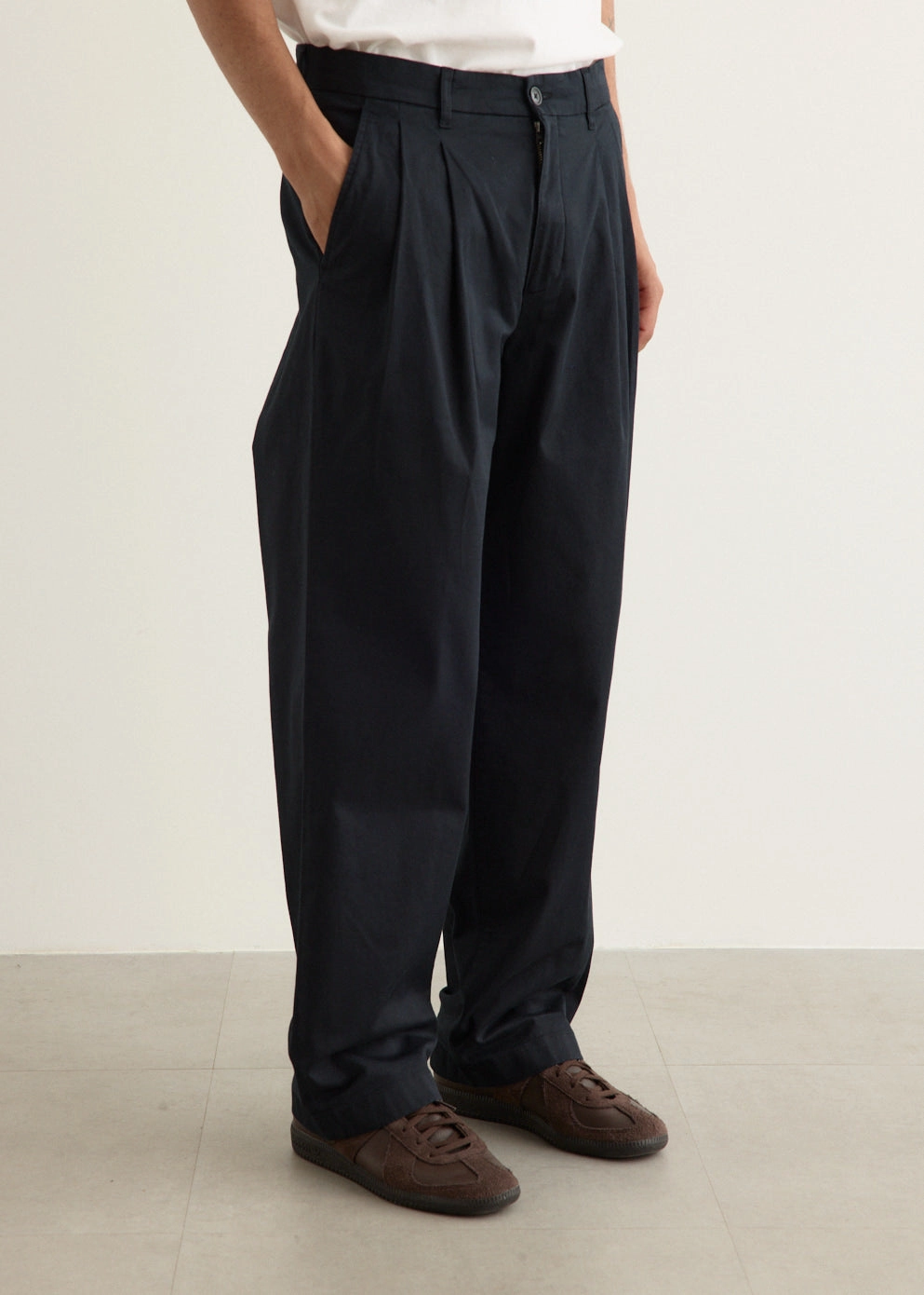 Breath Friendly Adaptable Fit Benn Relaxed Twill Pleated Trousers
