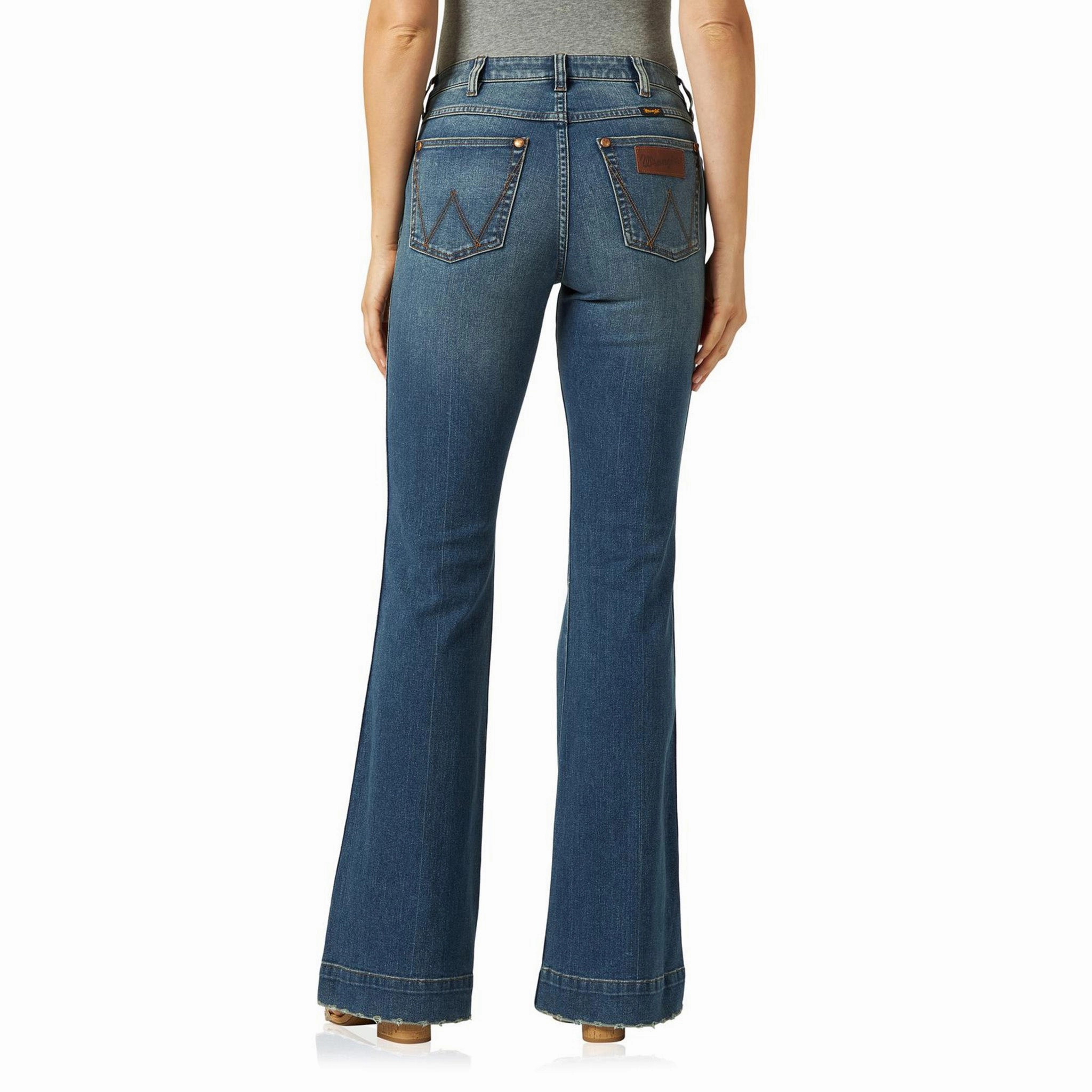 Daily Style Wrangler Women's Shelby High-Rise Trouser Jeans