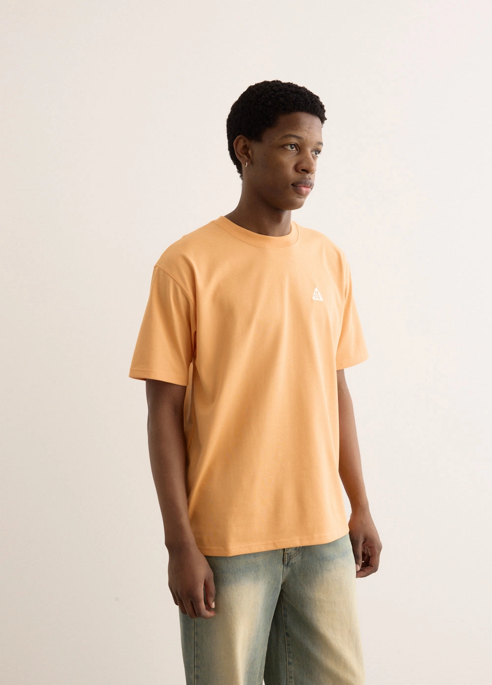 Sporty Layer Look Nike ACG Max90 T-Shirt