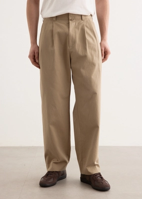 Chino Cloth Two Tuck Straight Pants Weekend Ready SoftLining